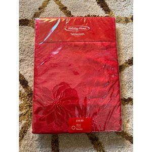 Christmas Holiday Home 70 in Round Red Poinsettia Tablecloth